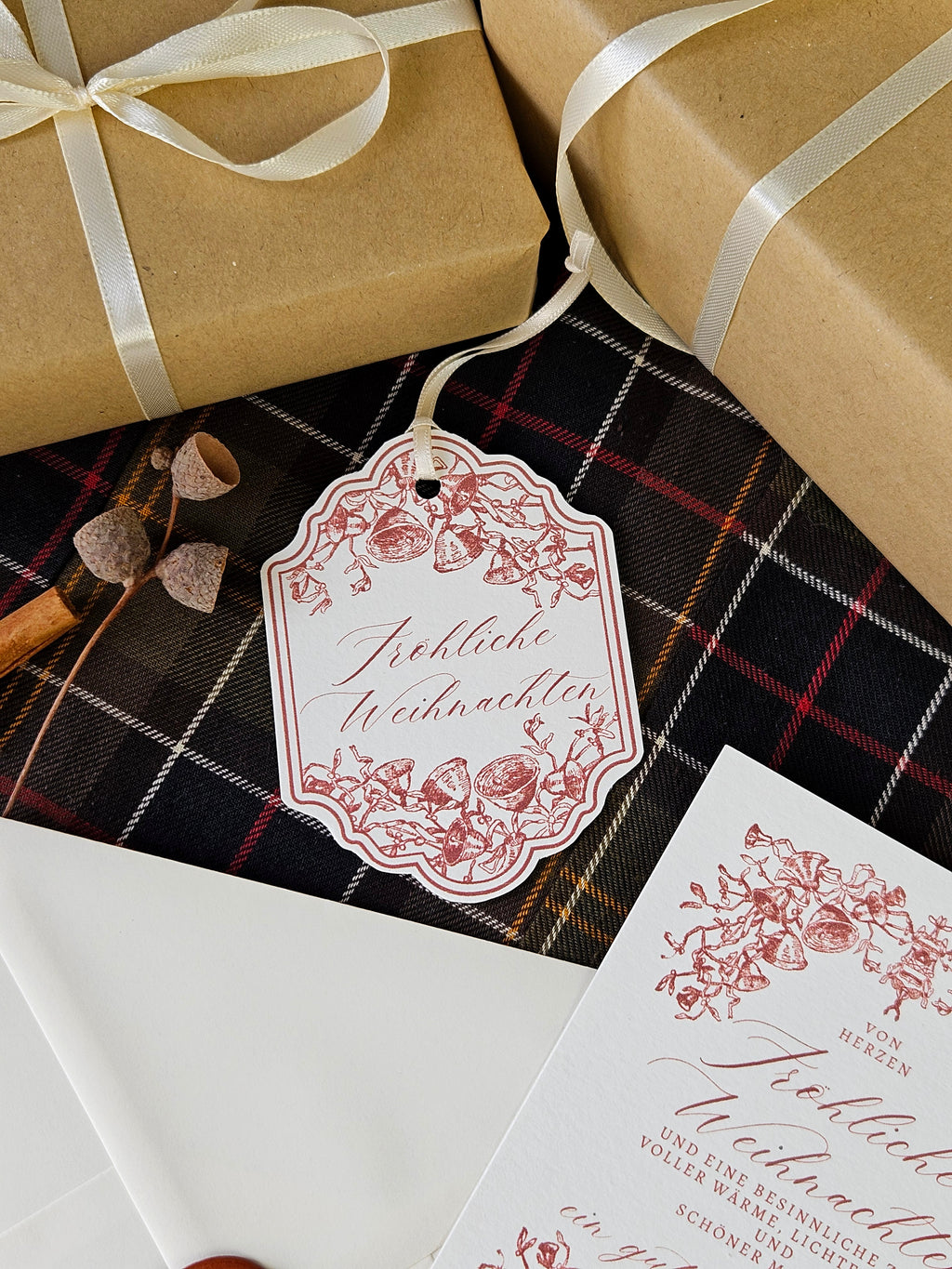 Weihnachtskarte Von Misteln und Glockenzauber