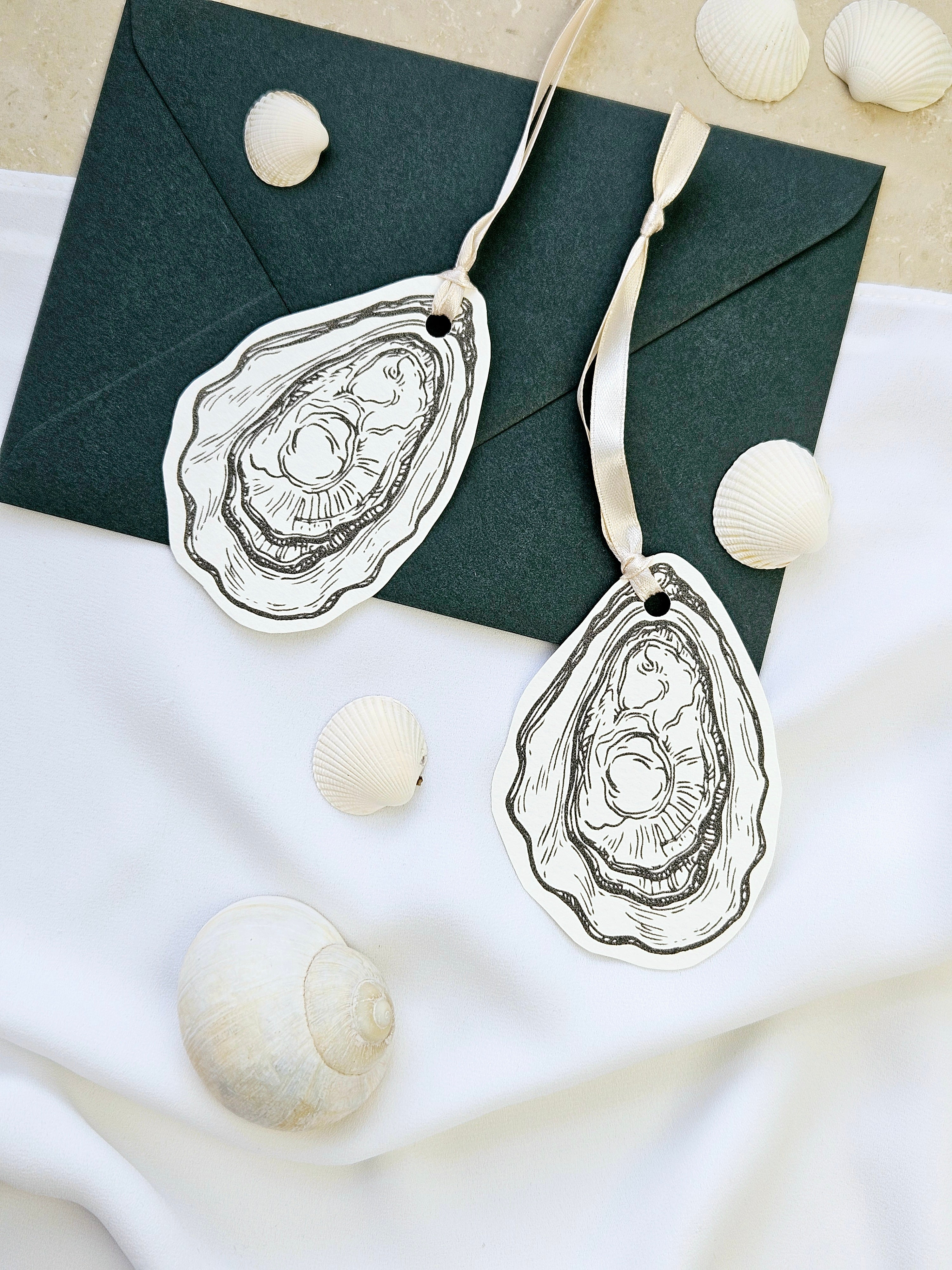 Eleganter Geschenkanhänger Auster Muschel