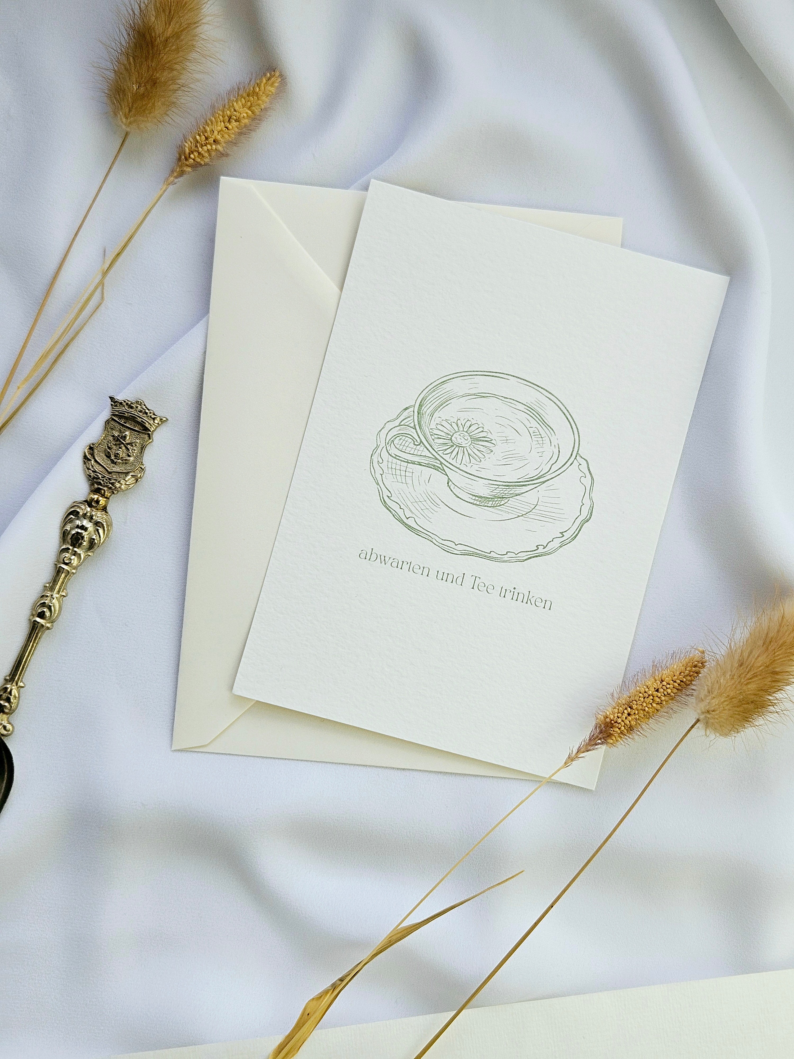 Postkarte Teetasse Abwarten und Tee trinken