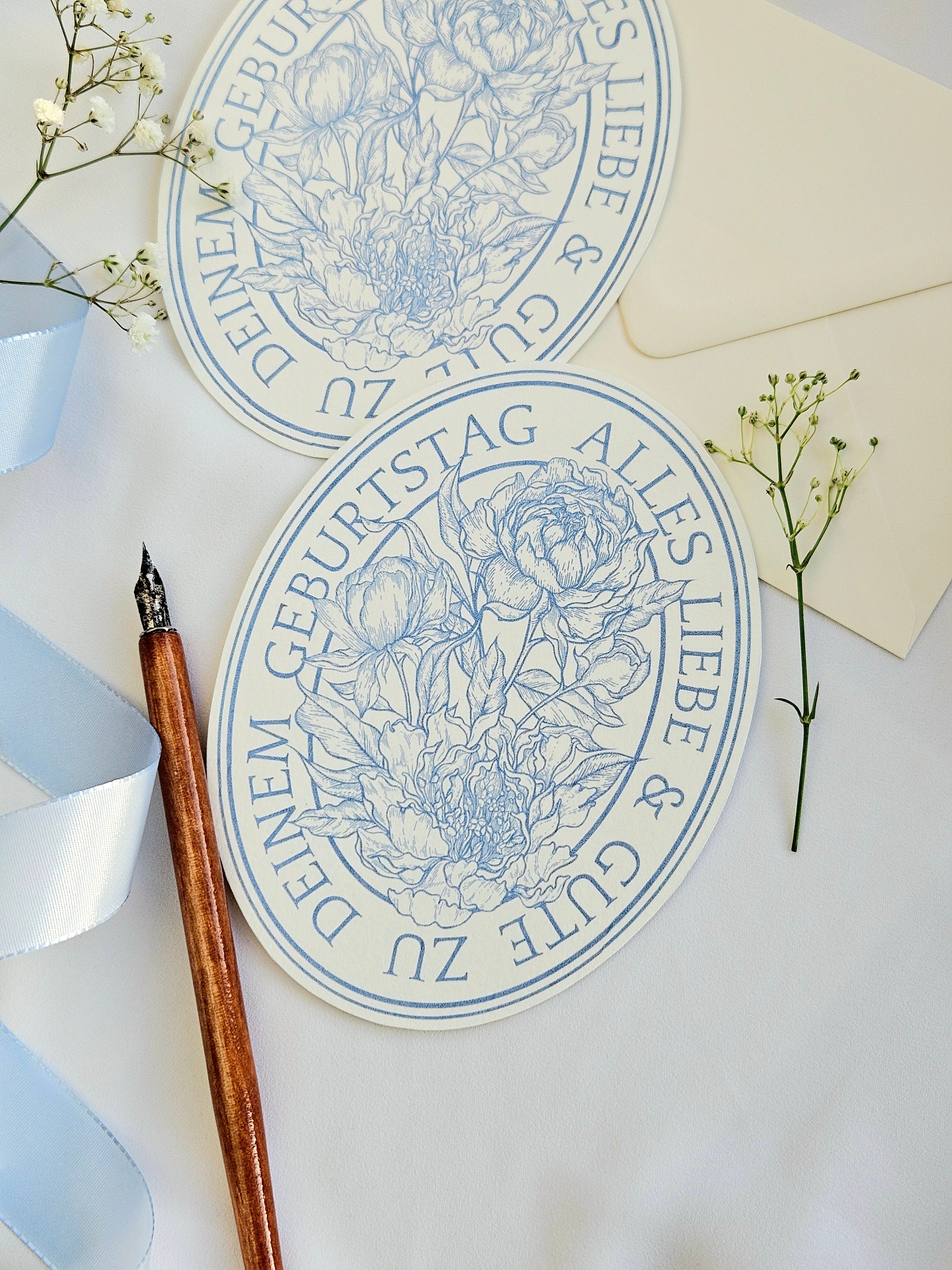 Ovale Geburtstagskarte Pfingstrosen Hellblau