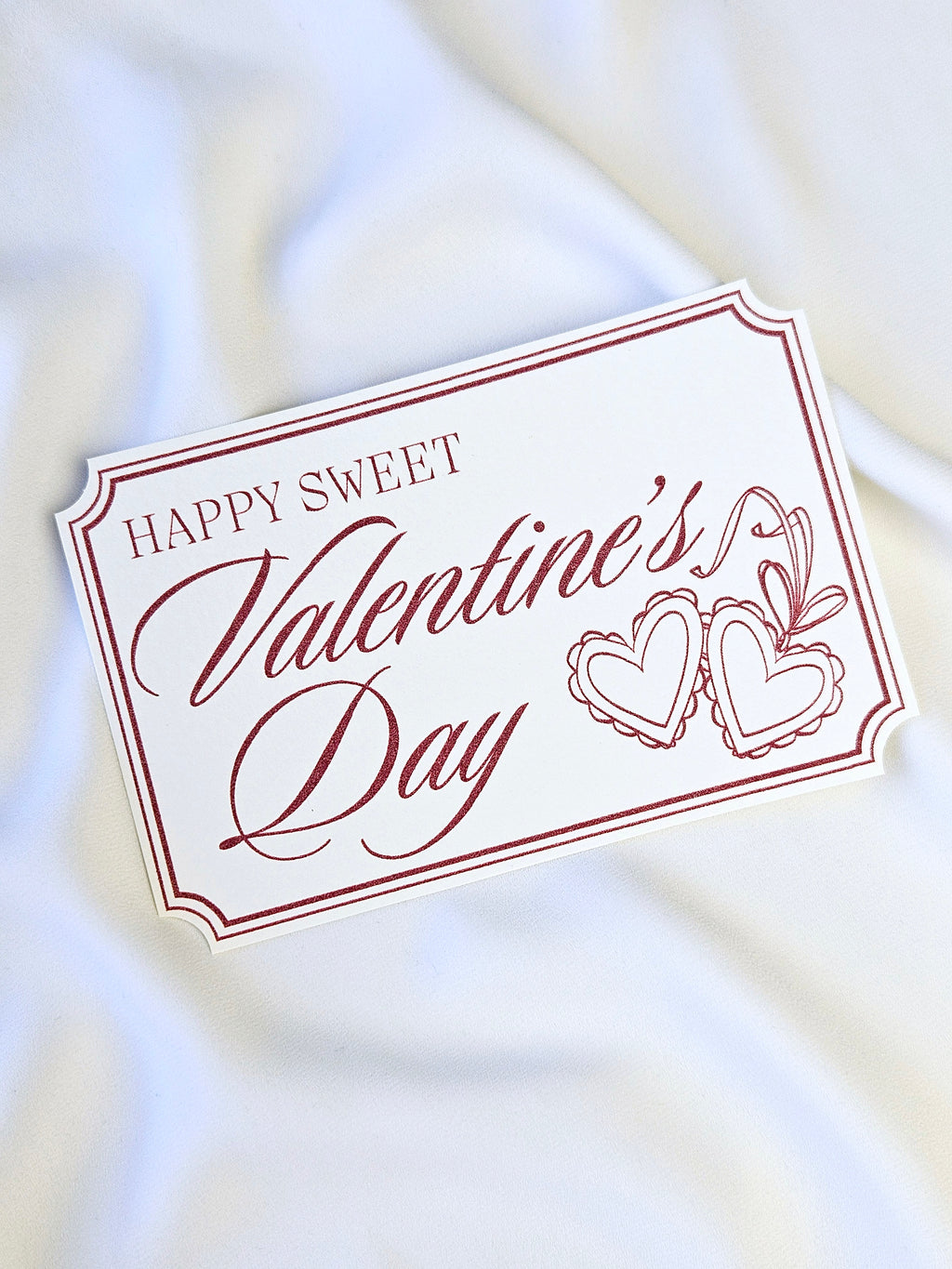 Elegante Valentinskarte Herzamulett