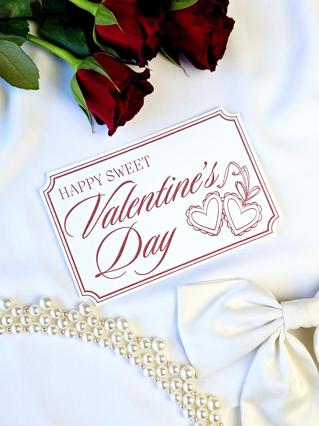 Elegante Valentinskarte Herzamulett