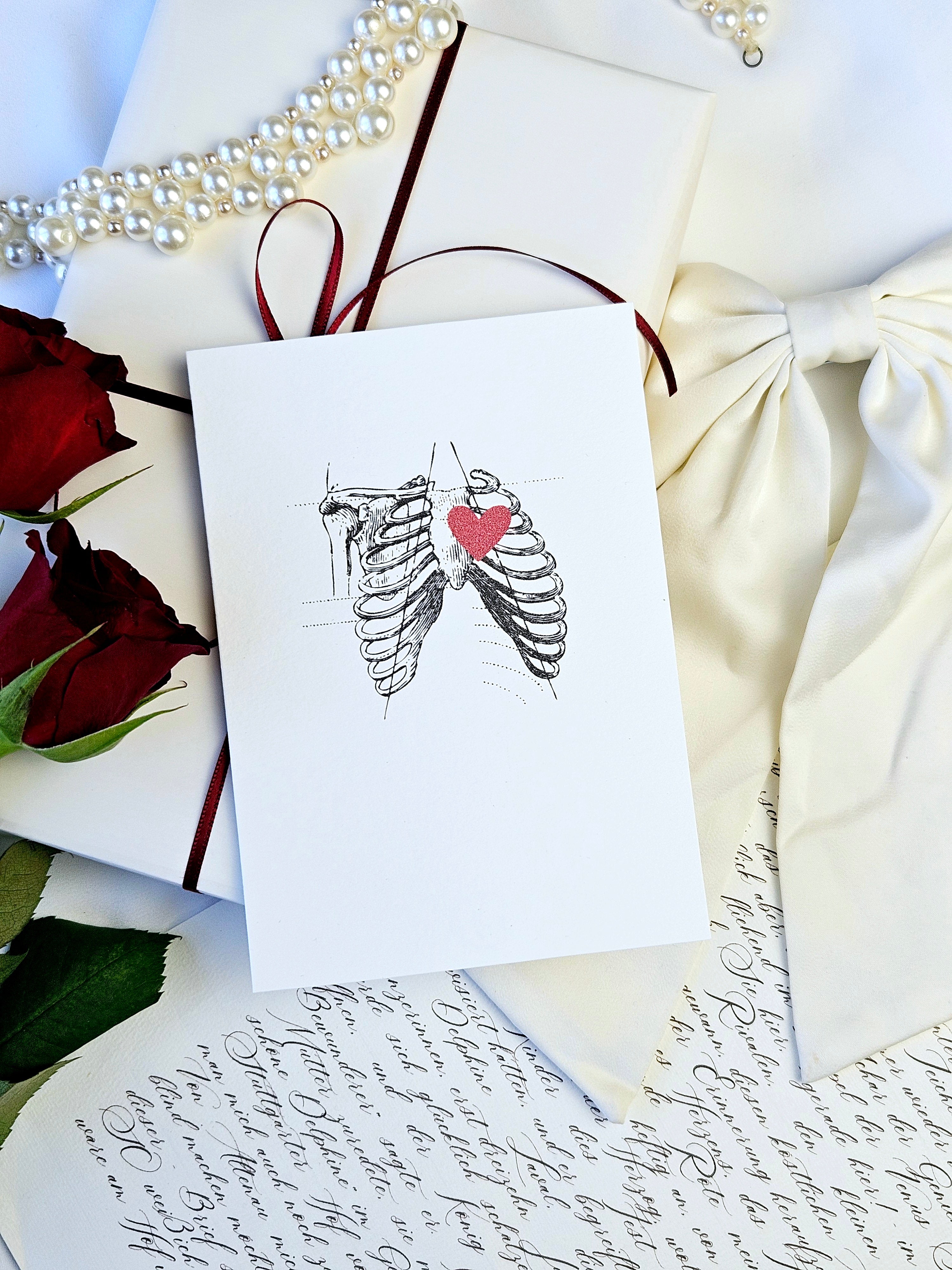 Postkarte Herz in der Brust