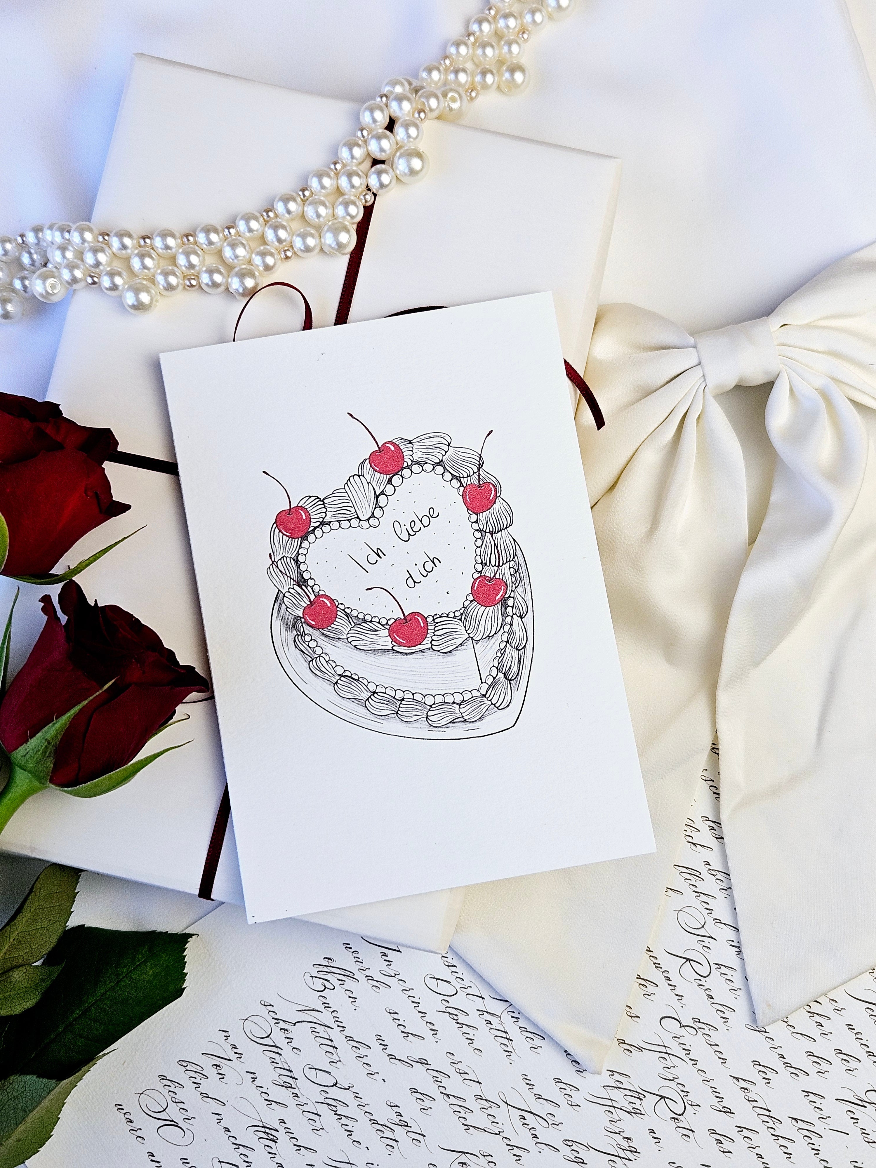 Liebeskarte Kirsche auf der Sahne