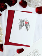 Postkarte Herz in der Brust