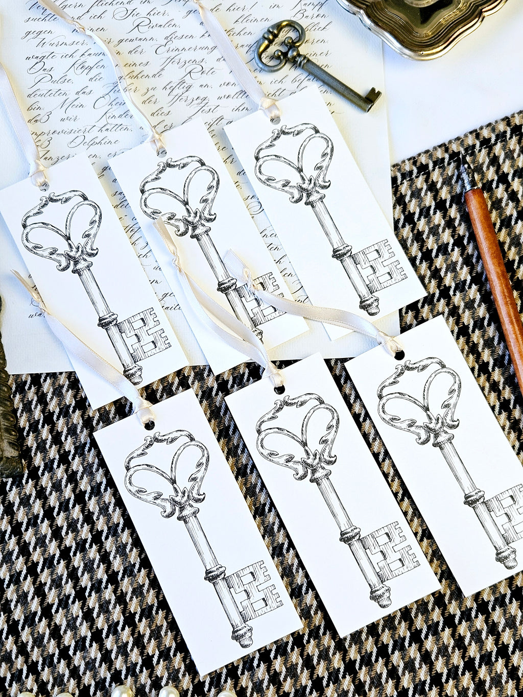 Geschenkanhänger Schlüssel Illustration