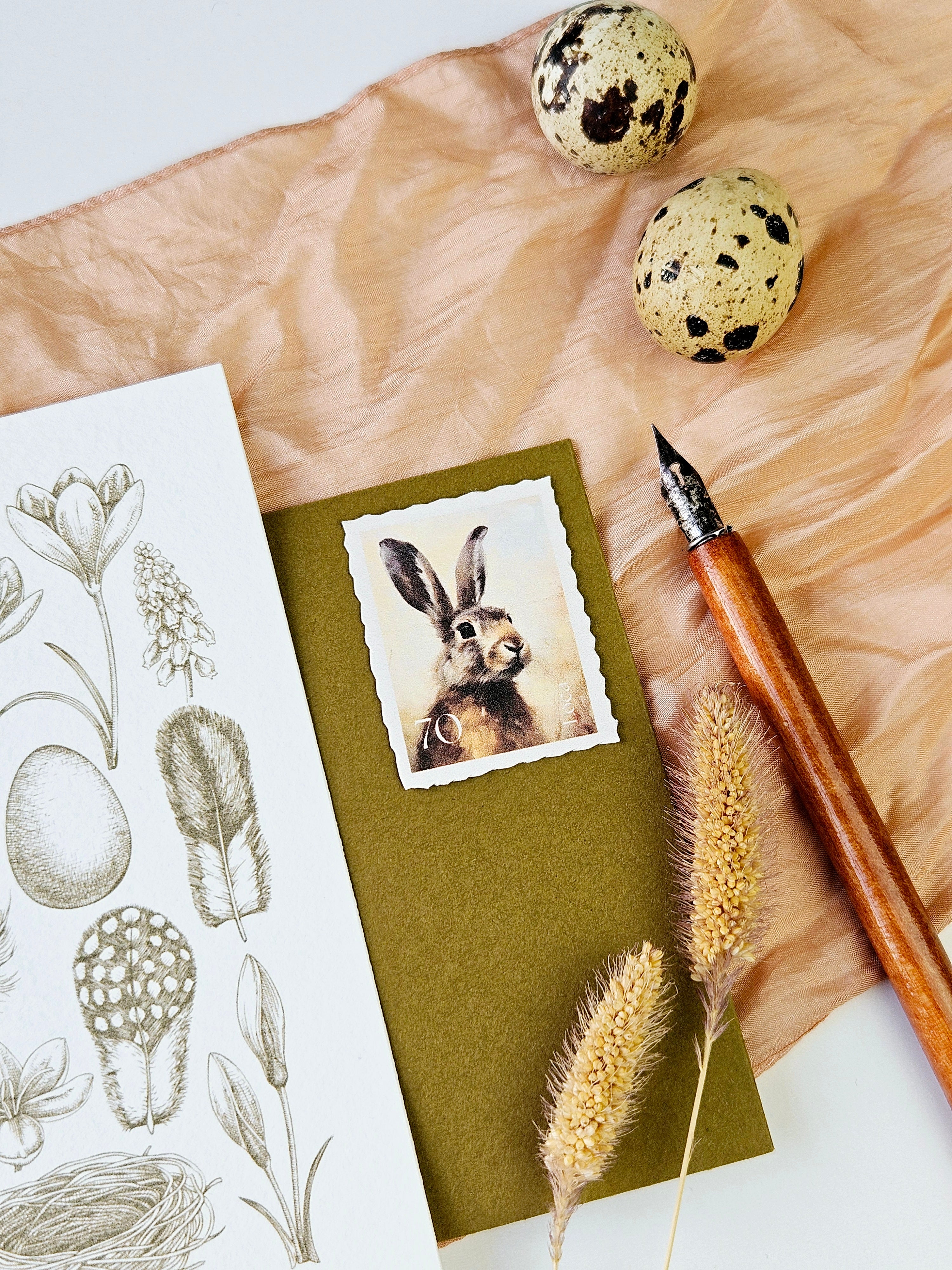 Osterkarte mit Frühlingsblumen olivgrün